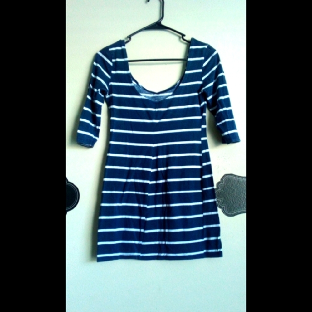 🆕 LISTING!! CHARLOTTE RUSSE SCOOP NECK STRIPED 3/4 BODYCON MINI DRESS - Picture 5 of 8